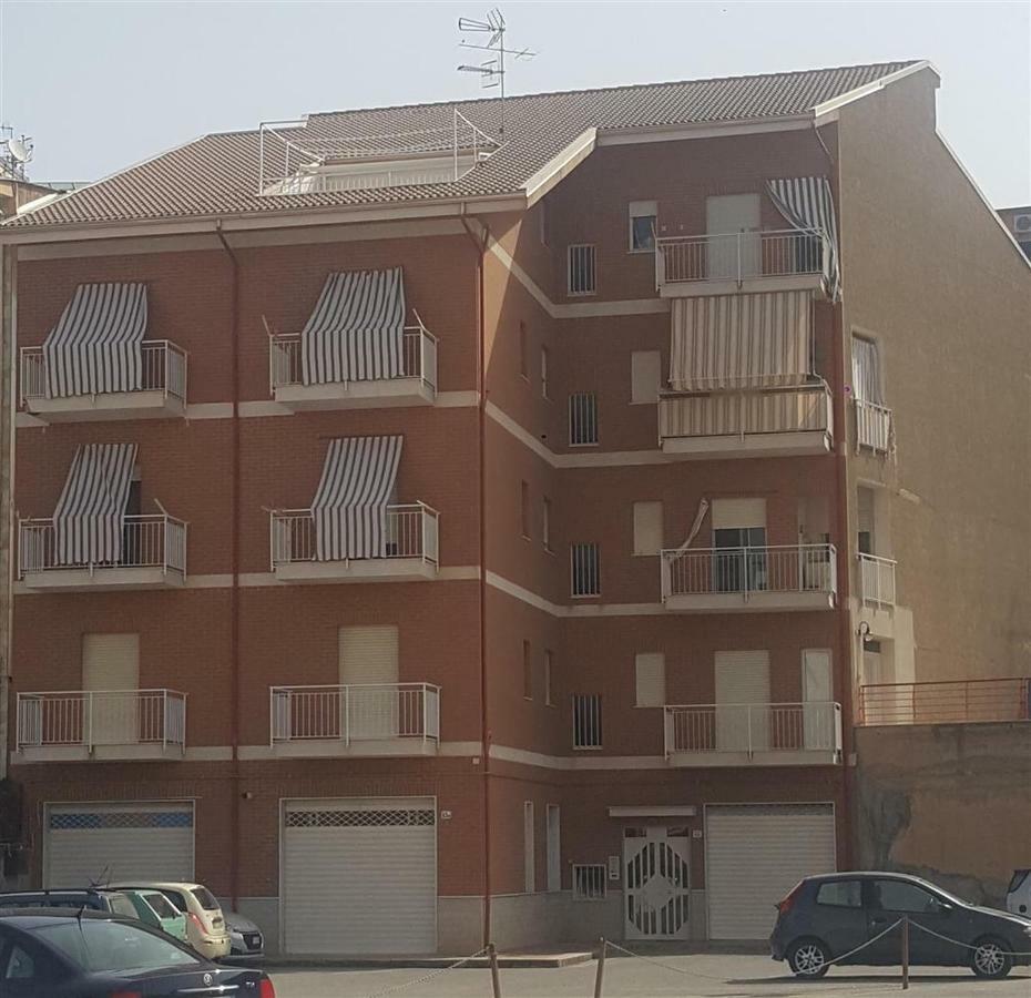 Апартаменты Giusy'S Place 1 Кампофеличе-ди-Роччелла Экстерьер фото